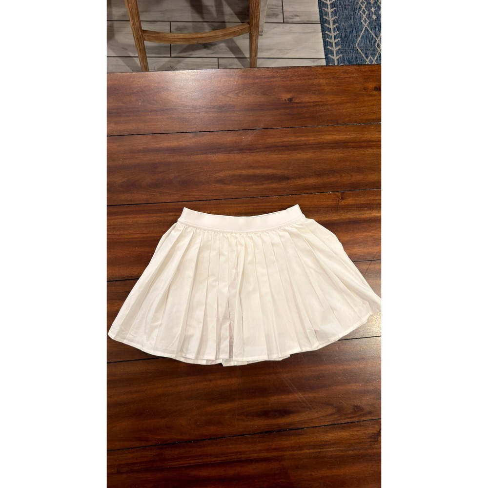 Lululemon White Pleated Tennis Skirt Size 4 Activewear Mini Skirt